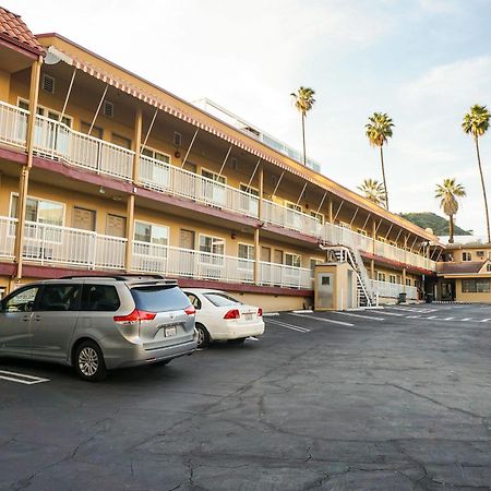 Hollywood La Brea Inn Лос-Анджелес Экстерьер фото