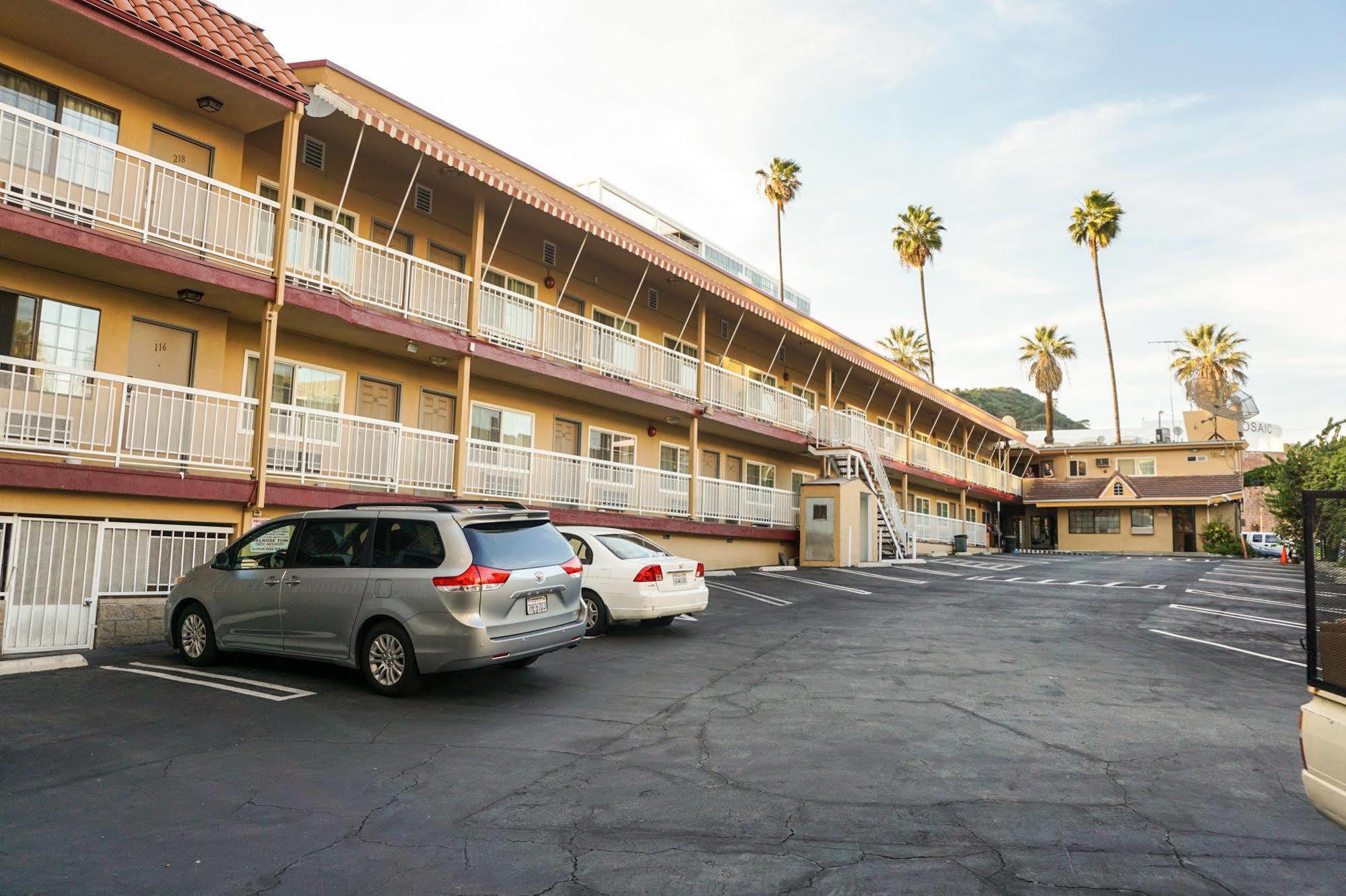 Hollywood La Brea Inn Лос-Анджелес Экстерьер фото